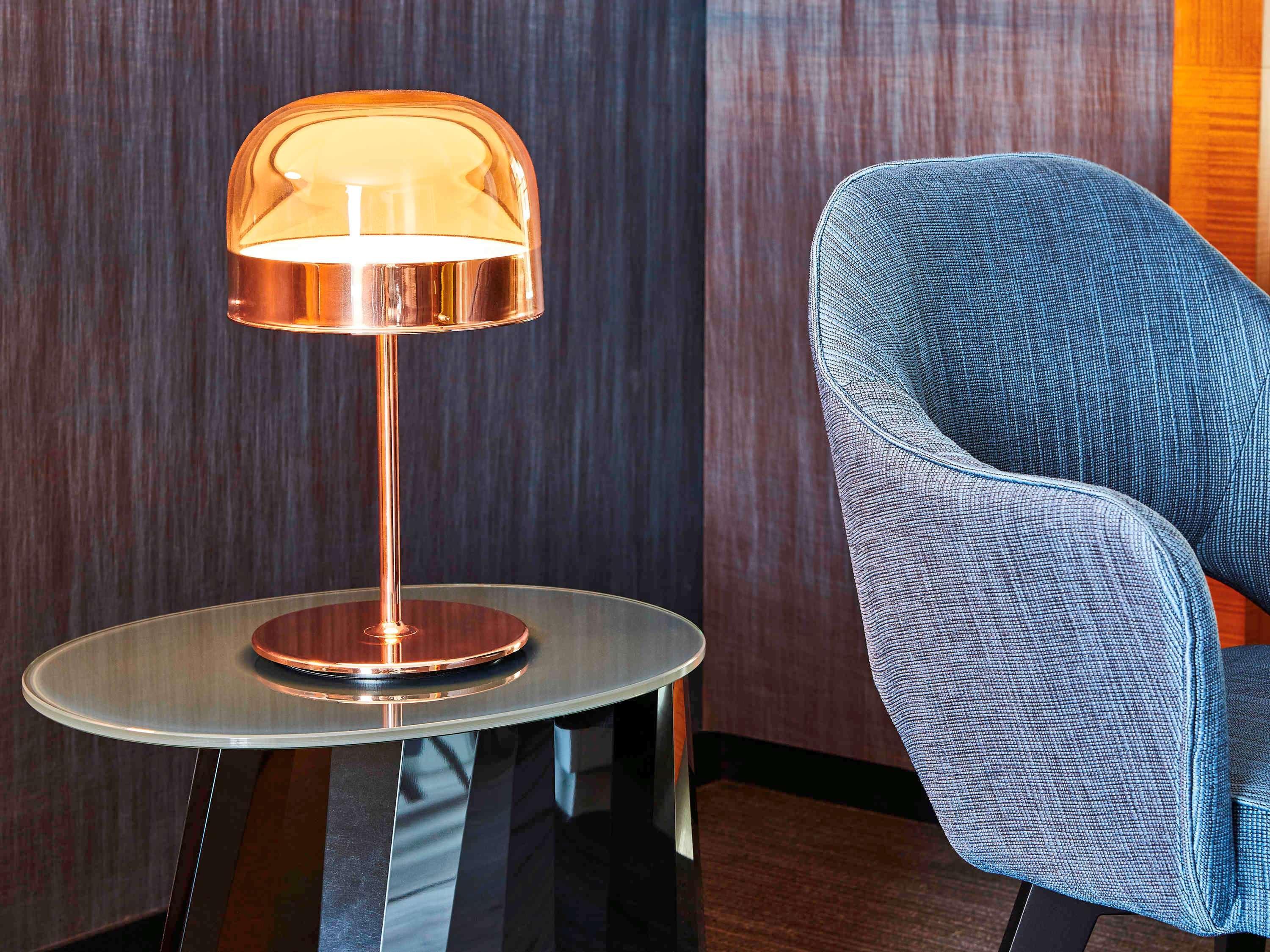 Sofitel Luxembourg Europe Hotel Bagian luar foto A table lamp